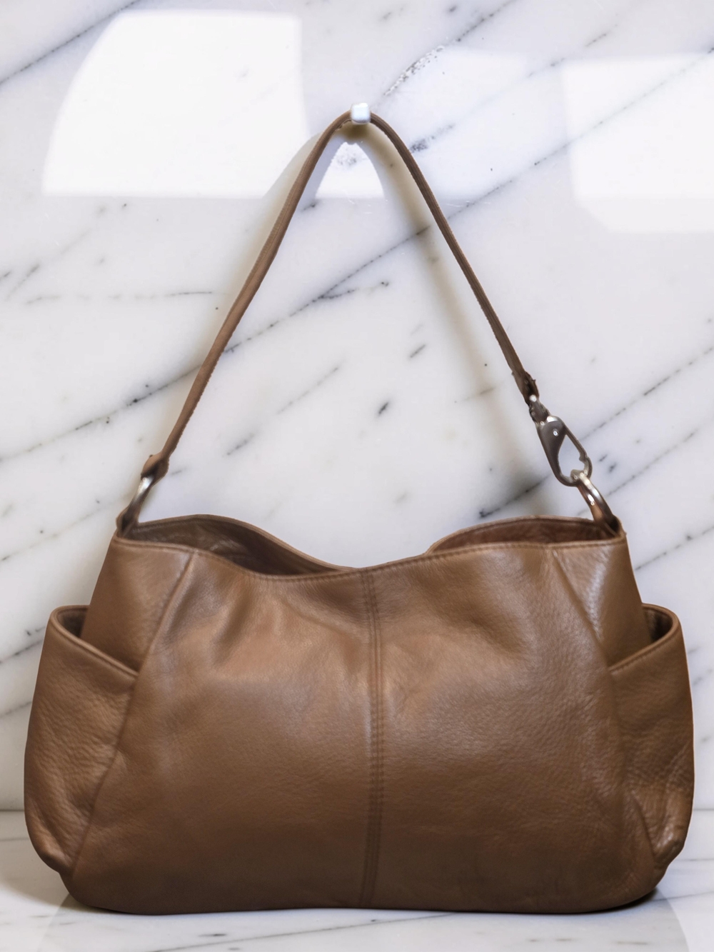 HOBO Render Leather Shoulder Bag Hobo - Brown
